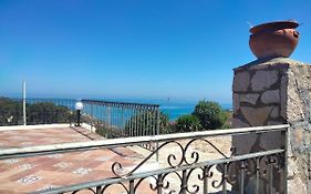 Hostal Cala Rossa